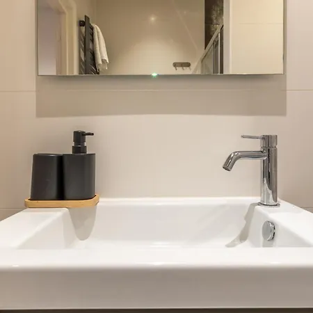 Stylish In The Heart Of Center Apartment Breda