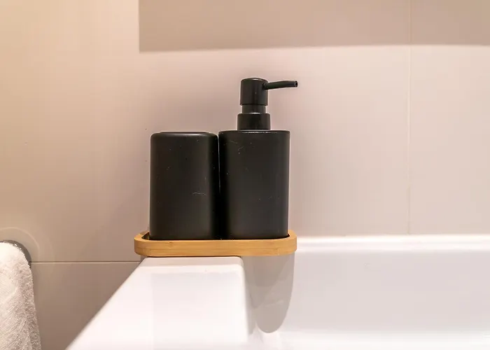 Stylish In The Heart Of Center *