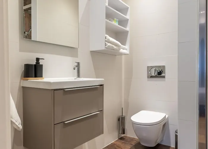 Stylish In The Heart Of Center