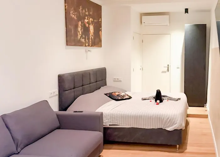 Stylish In The Heart Of Center Breda