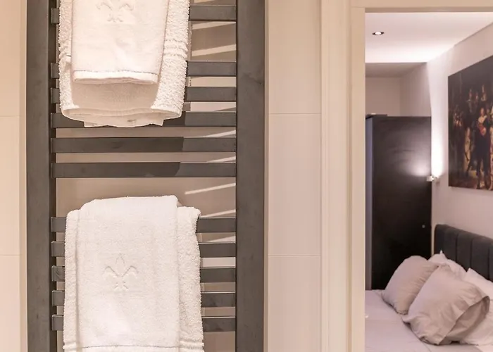 Apartament Stylish In The Heart Of Center Breda